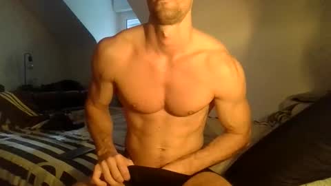 Snapshot of man_for_man69 chatting on 10/08/25, 08:01 man for man69 online show from 10/08/25, 08:01
