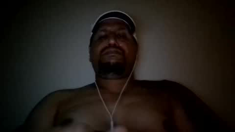 Snapshot of man_new chatting on 03/04/25, 12:50 Man new online show from 03/04/25, 12:50