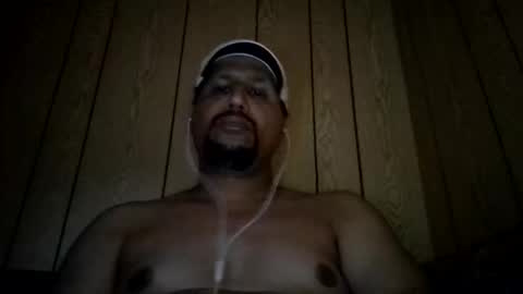 Snapshot of man_new chatting on 10/31/25, 08:37 Man new online show from 10/31/25, 08:37