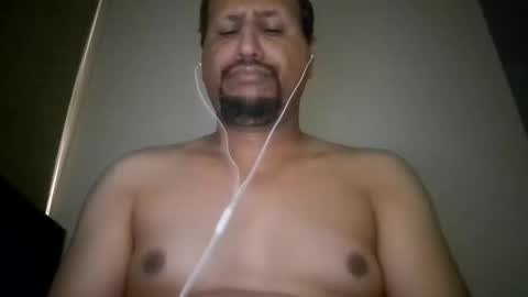 Snapshot of man_new chatting on 11/07/25, 08:58 Man new online show from 11/07/25, 08:58