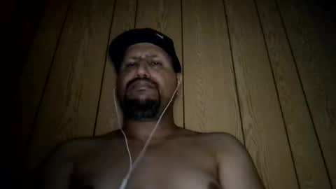 Snapshot of man_new chatting on 11/27/25, 12:13 Man new online show from 11/27/25, 12:13