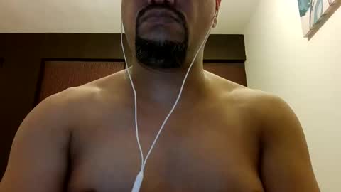 Snapshot of man_new chatting on 12/19/25, 03:13 Man new online show from 12/19/25, 03:13