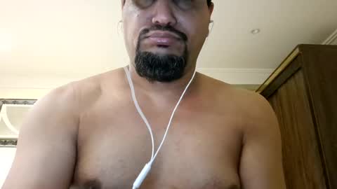 Snapshot of man_new chatting on 06/24/26, 01:59 Man new online show from 06/24/26, 01:59