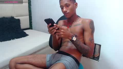 man_san11 online show from 12/30/24, 06:16