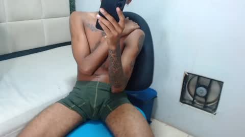 man_san11 online show from 01/10/25, 07:21