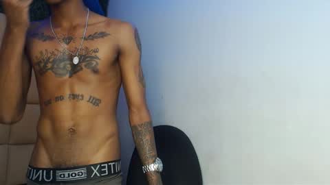 man_san11 online show from 09/24/25, 04:10