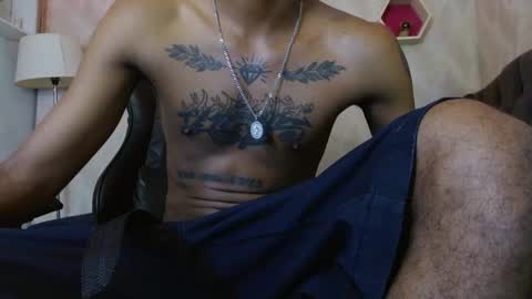 man_san11 online show from 09/30/25, 04:12