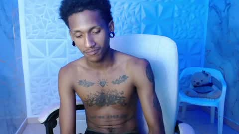 man_sant11 online show from 04/21/26, 05:17