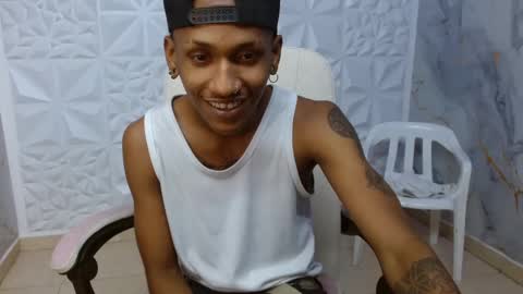 man_sant11 online show from 05/08/26, 04:12