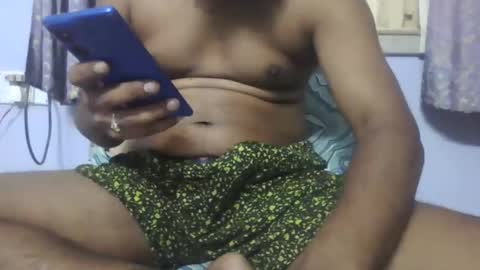 Snapshot of mananmathew95 chatting on 10/31/25, 09:49 mananmathew95 online show from 10/31/25, 09:49