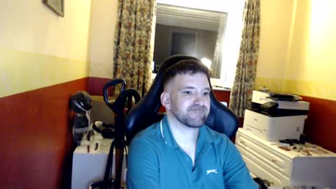 Snapshot of mancboi86 chatting on 06/24/26, 10:53 Karl online show from 06/24/26, 10:53