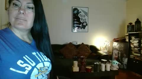 mandaloriangirlsfight online show from 03/31/26, 05:35