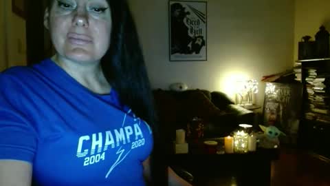 mandaloriangirlsfight online show from 04/24/26, 12:35