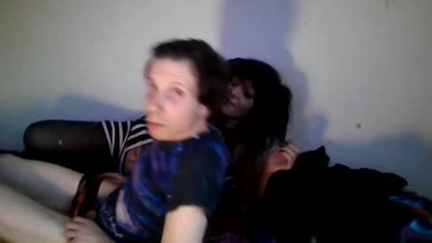 mandra_wag online show from 04/23/26, 04:14