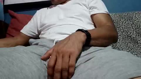 mandrilo7379 online show from 10/23/25, 06:02