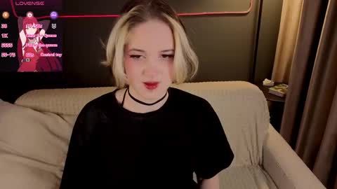 Luna online show from 03/13/26, 09:32