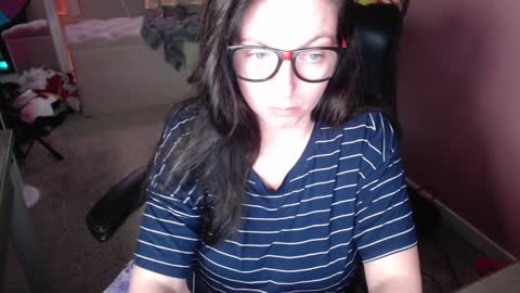 Snapshot of mandybabyxxx chatting on 12/31/24, 01:47 MandyBabyXXX online show from 12/31/24, 01:47