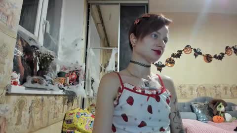 Mandy online show from 10/16/25, 03:13