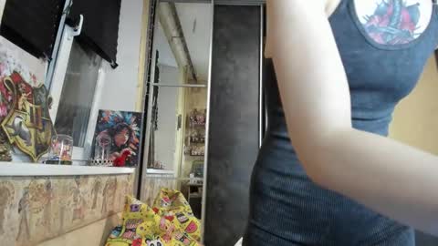 Mandy online show from 03/26/26, 05:29