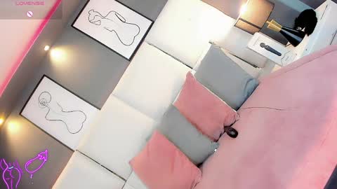 manellyksparklee online show from 04/20/26, 01:58