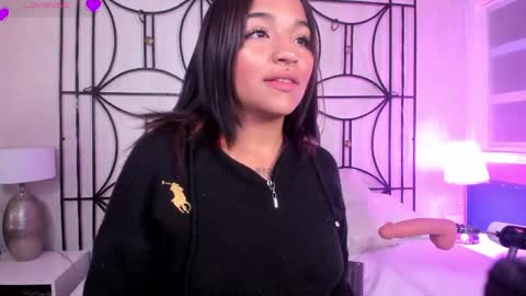 manelyk_evanss online show from 04/19/26, 11:09