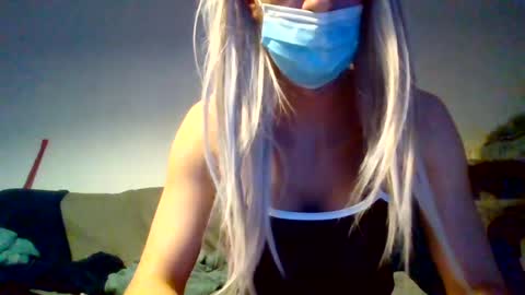 Snapshot of mangakyou chatting on 06/12/26, 11:57 mangakyou online show from 06/12/26, 11:57
