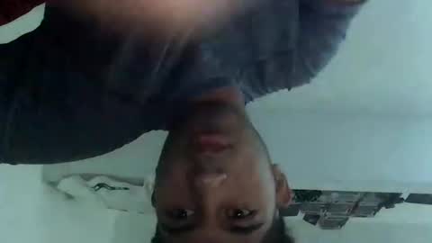 Snapshot of mangopitudo chatting on 09/25/25, 06:11 Manguito online show from 09/25/25, 06:11