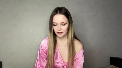 Hey there my name is Sarah online show from 04/24/26, 03:03