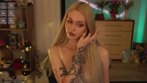 Amelie online show from 03/09/26, 08:24