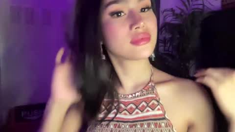 monika online show from 12/10/24, 09:22