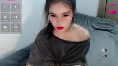 manilynforyou online show from 11/11/25, 02:17