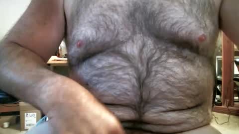 Snapshot of manleg439 chatting on 04/30/26, 08:15 manleg439 online show from 04/30/26, 08:15