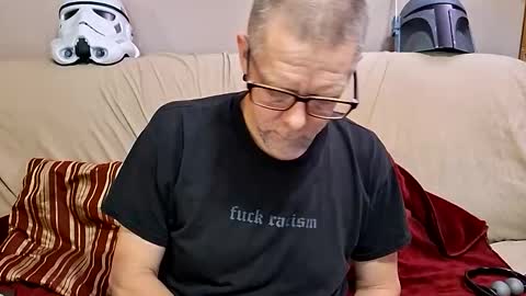 Snapshot of manlymanson chatting on 11/22/25, 05:56 Dickinabox online show from 11/22/25, 05:56