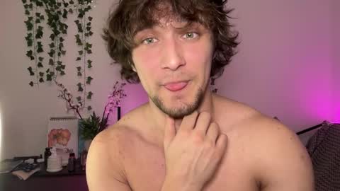 manolein online show from 10/08/25, 12:08