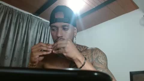 Manolo online show from 10/26/25, 05:30