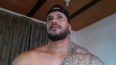 Manolo online show from 04/23/26, 03:47