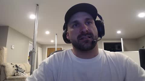 Snapshot of manop01 chatting on 05/10/26, 01:44 manop01 online show from 05/10/26, 01:44