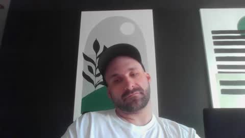 Snapshot of manop01 chatting on 05/12/26, 01:08 manop01 online show from 05/12/26, 01:08