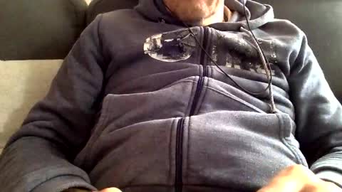 Manpo online show from 10/19/25, 11:55