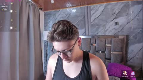 Snapshot of manson_and_zoe chatting on 05/29/26, 11:41 Manson and Zoe online show from 05/29/26, 11:41