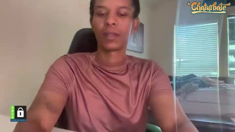 Snapshot of mantismillie chatting on 09/25/25, 08:56 mantismillie online show from 09/25/25, 08:56