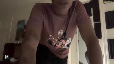 Snapshot of mantismillie chatting on 09/28/25, 09:36 mantismillie online show from 09/28/25, 09:36