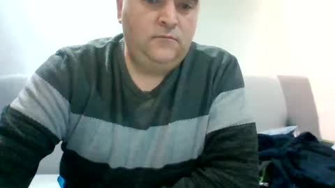 Snapshot of manu00004 chatting on 01/05/25, 06:35 marine lopez online show from 01/05/25, 06:35