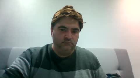 Snapshot of manu00004 chatting on 02/16/25, 09:04 marine lopez online show from 02/16/25, 09:04