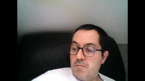 manu5933 online show from 01/28/25, 12:22