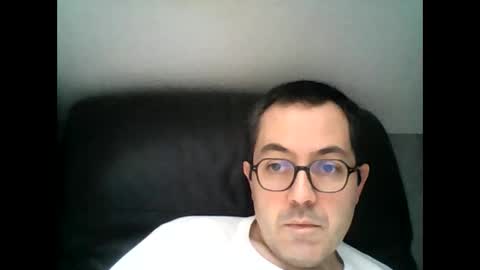 manu5933 online show from 01/31/25, 12:51