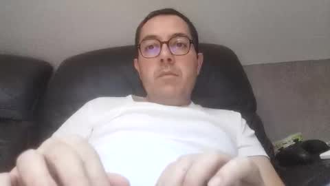 manu5933 online show from 11/08/25, 12:27