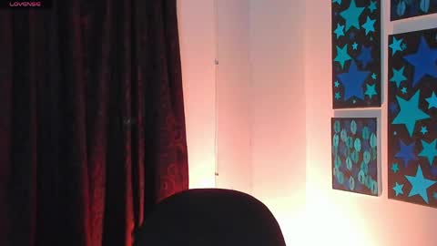  independent model online show from 04/19/26, 03:06