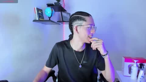 Manuel online show from 11/06/25, 11:26