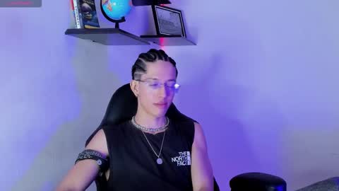 Manuel online show from 11/08/25, 02:23